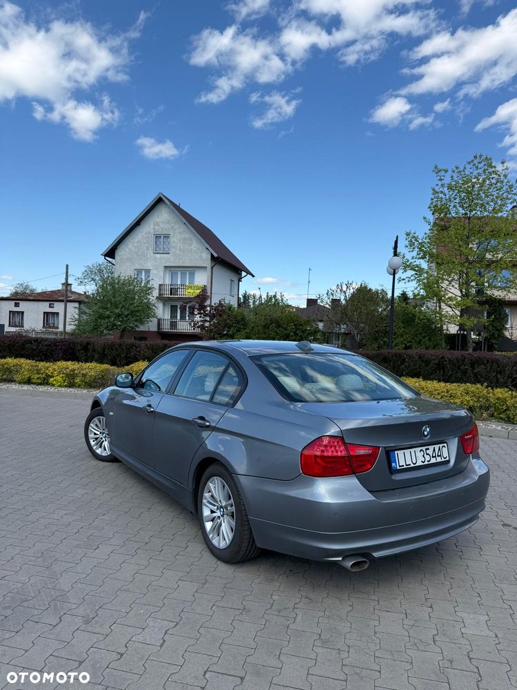 BMW Seria 3 - 8