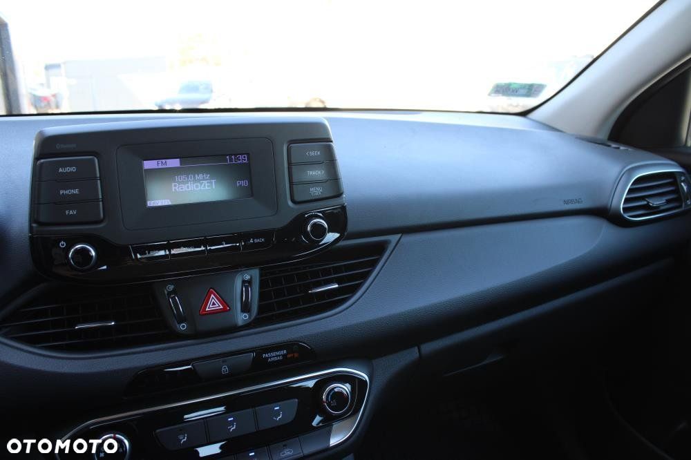 Hyundai i30 - 24