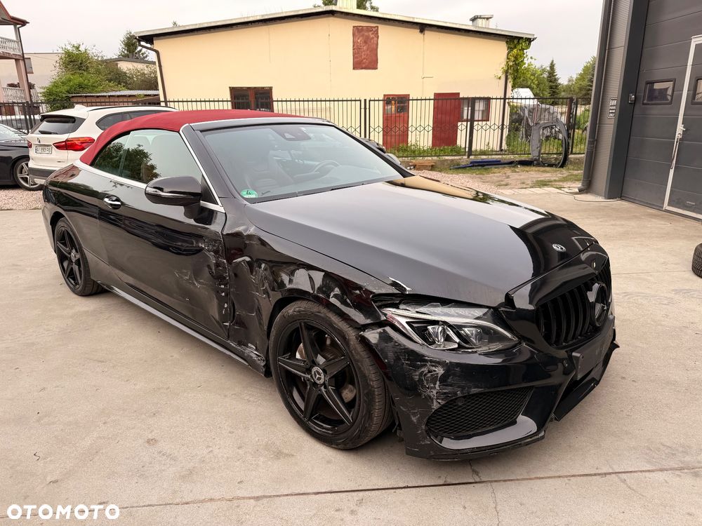Mercedes-Benz Klasa C 200 9G-TRONIC AMG Line - 5