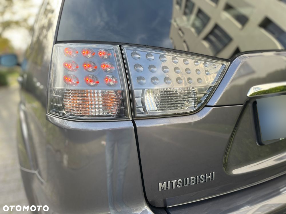 Mitsubishi Outlander 2.2 DID Instyle EU5 TC-SST - 27