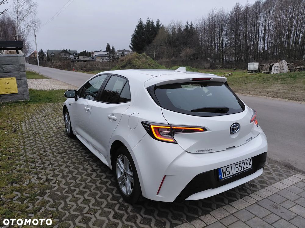 Toyota Corolla 1.8 Hybrid Comfort - 14