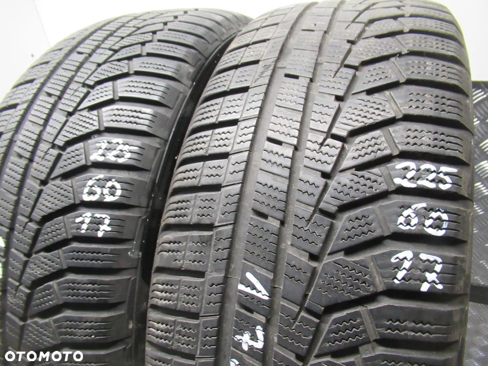 2x Hankook Icept Evo2 225/60/17 99H nr.1731 - 2