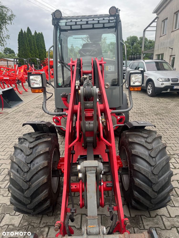 Weidemann 2070 CX80 - 6