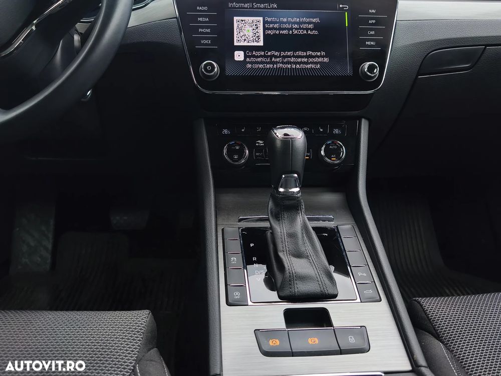 Skoda Superb 2.0 TDI 4x4 DSG Premium Edition - 24