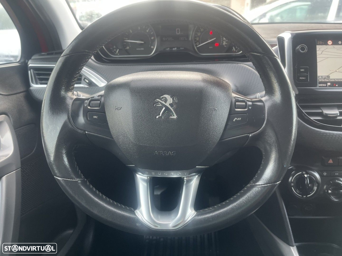 Peugeot 2008 1.5 BlueHDi Allure - 9
