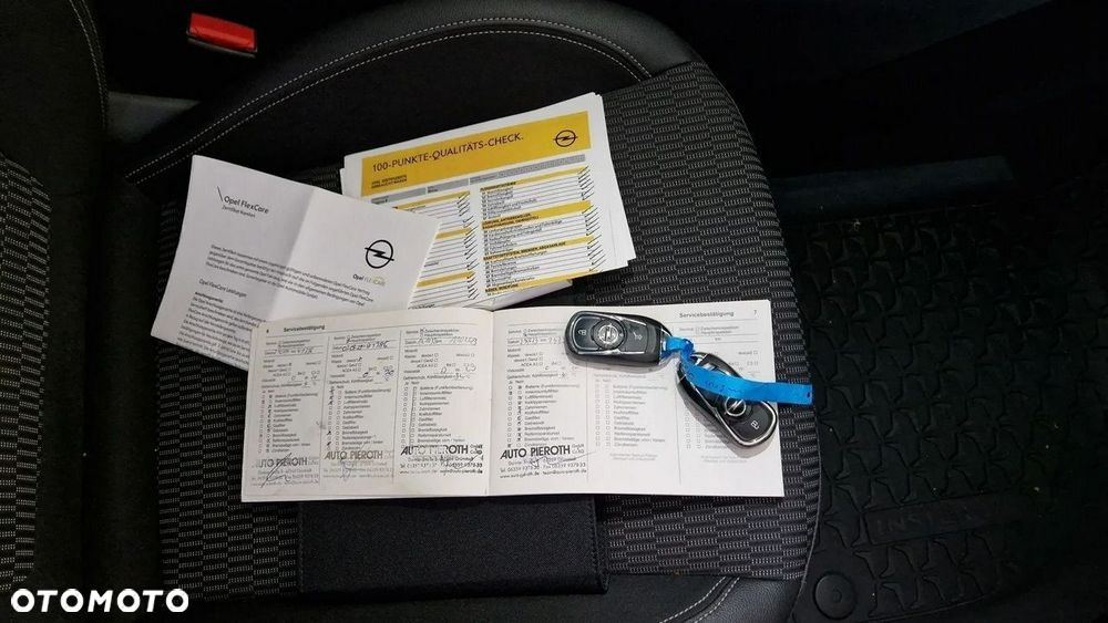 Opel Insignia - 29