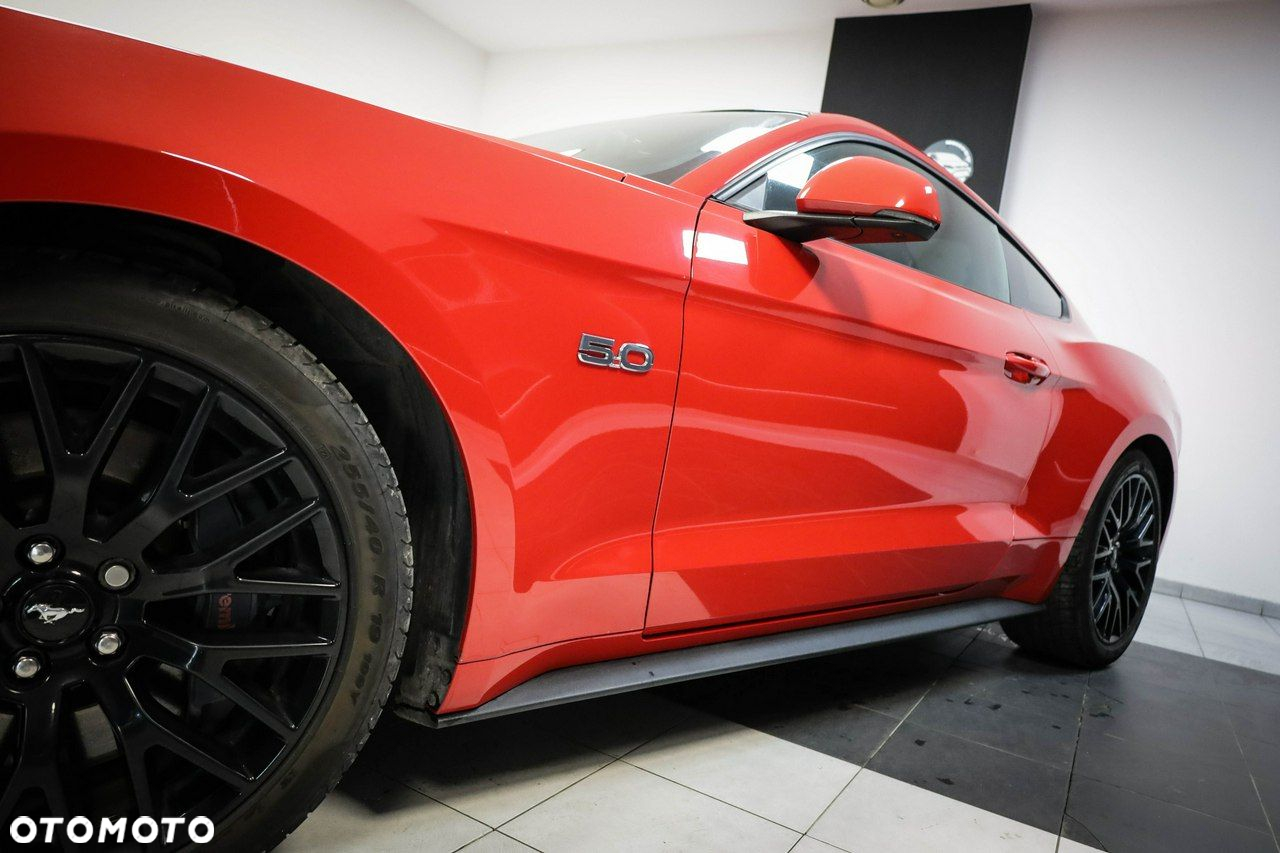 Ford Mustang 5.0 V8 GT - 8