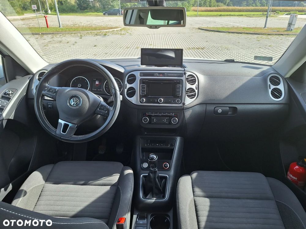 Volkswagen Tiguan - 9