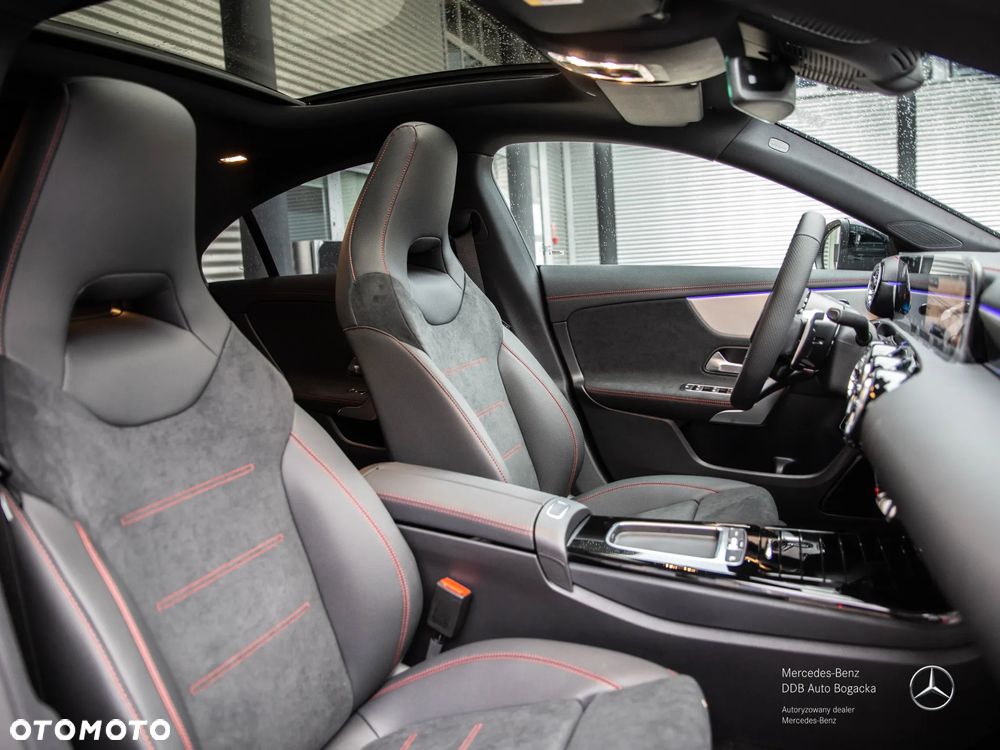Mercedes-Benz CLA AMG 35 4-Matic 7G-DCT - 6