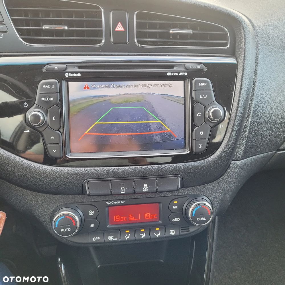 Kia Ceed 1.6 CRDi Business Line - 8
