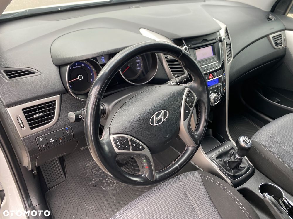 Honda Civic 1.4 i-VTEC Sport 40 Jahre Edition - 17