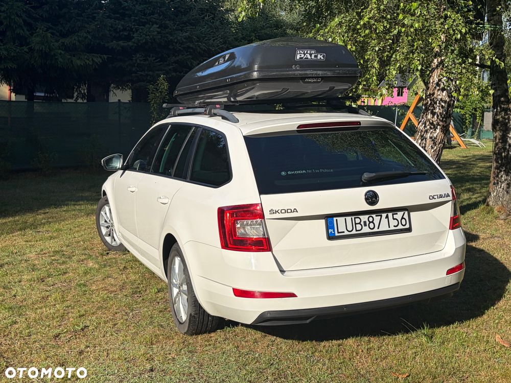 Skoda Octavia 1.8 TSI Ambition DSG - 2
