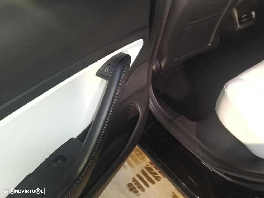 Tesla Model 3 Long Range AWD Dual Motor - 19