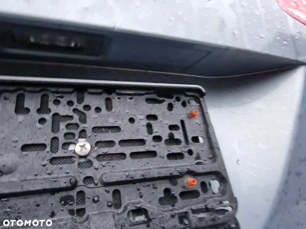 Klapa tył vw  Passat  b7  kombi  w  kolorze  LC7Z - 4