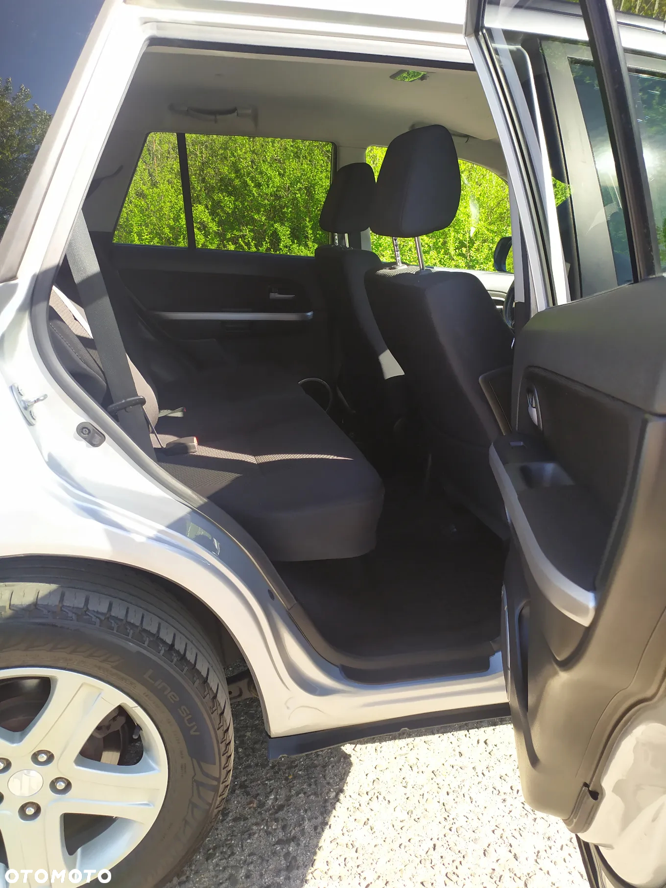 Suzuki Grand Vitara 2.4 Premium EU5 - 5
