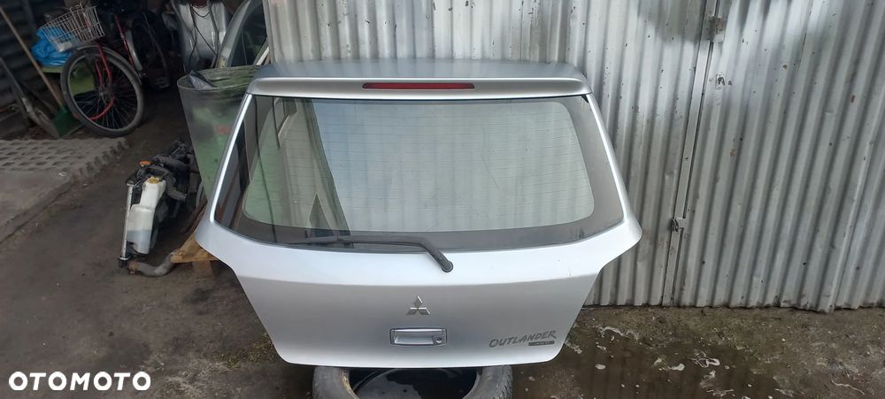 KLAPA BAGAŻNIKA MITSUBISHI OUTLANDER I 1 A31A poznan