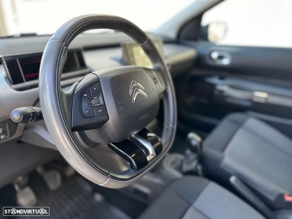Citroën C4 Cactus 1.2 VTi Feel Ed.Hello - 33