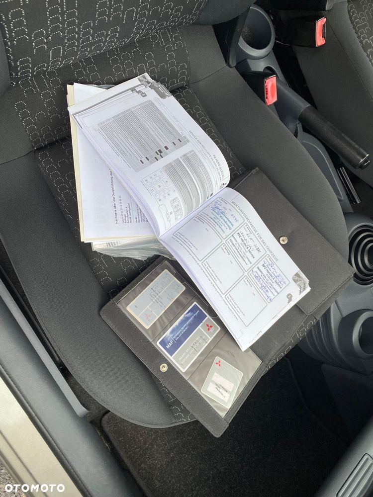 Mitsubishi Colt 1.1 - 19