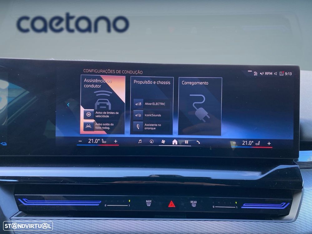 BMW 530 e Pack Desportivo M - 13