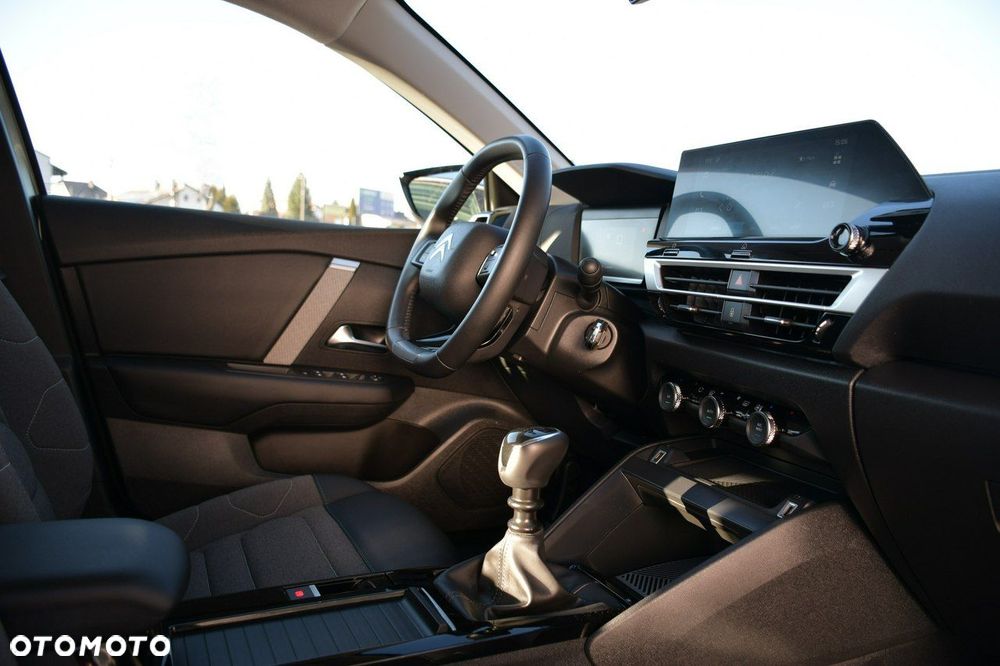 Citroën C4 1.2 PureTech Shine S&S - 26