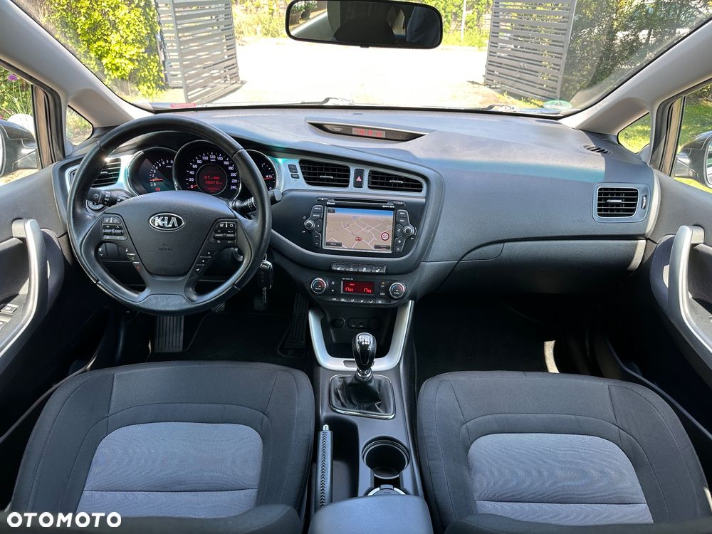 Kia Ceed 1.6 GDI XL - 15