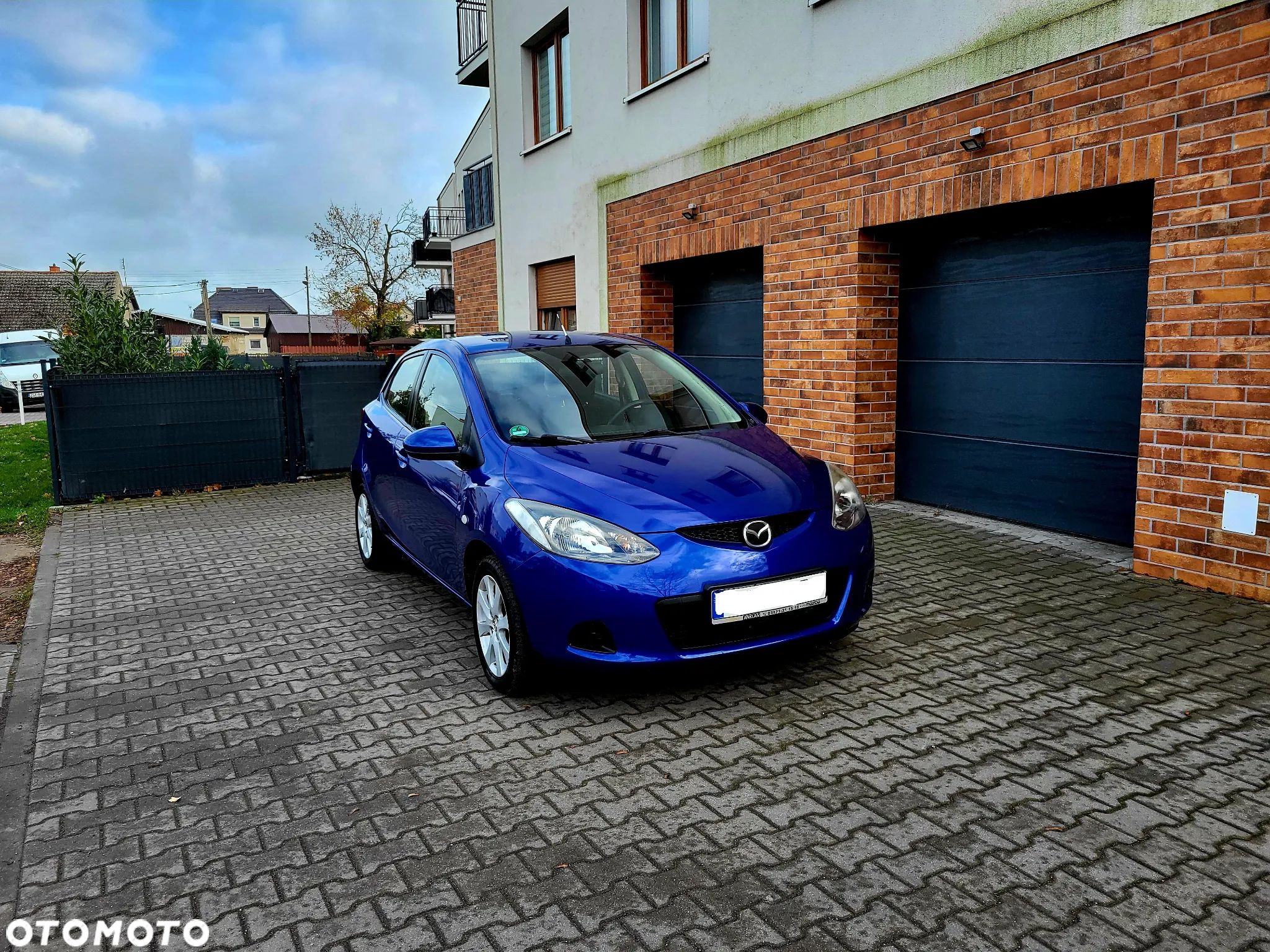 Mazda 2 - 1