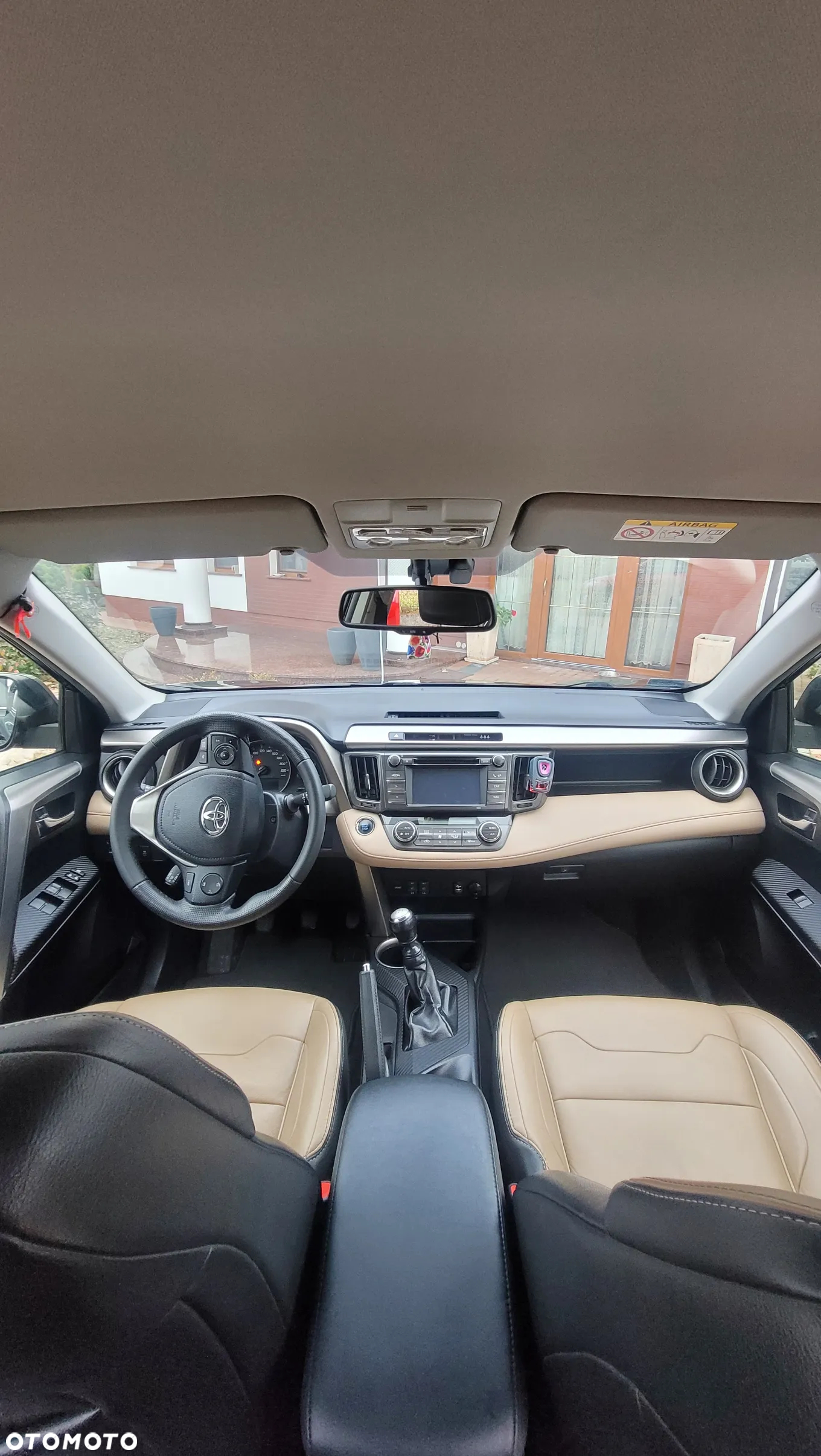 Toyota RAV4 2.0 D-4D Premium - 7