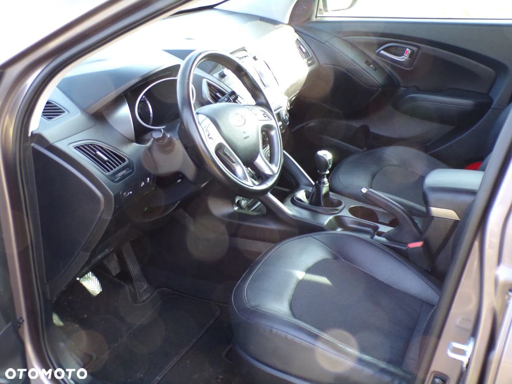 Hyundai ix35 1.6 2WD Comfort - 24