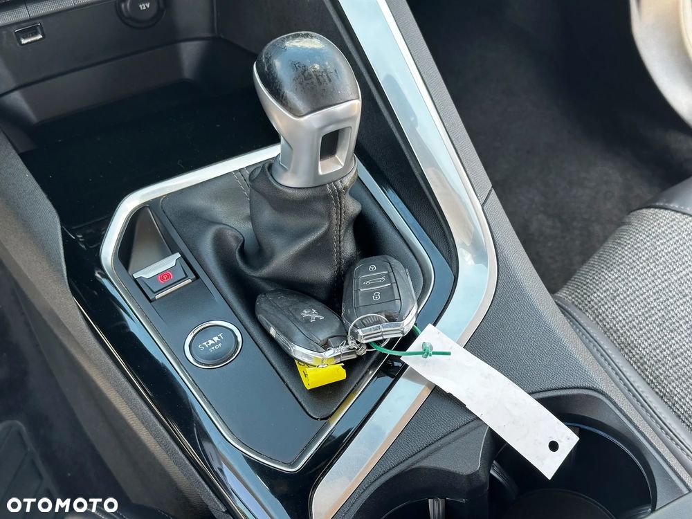 Peugeot 5008 - 28