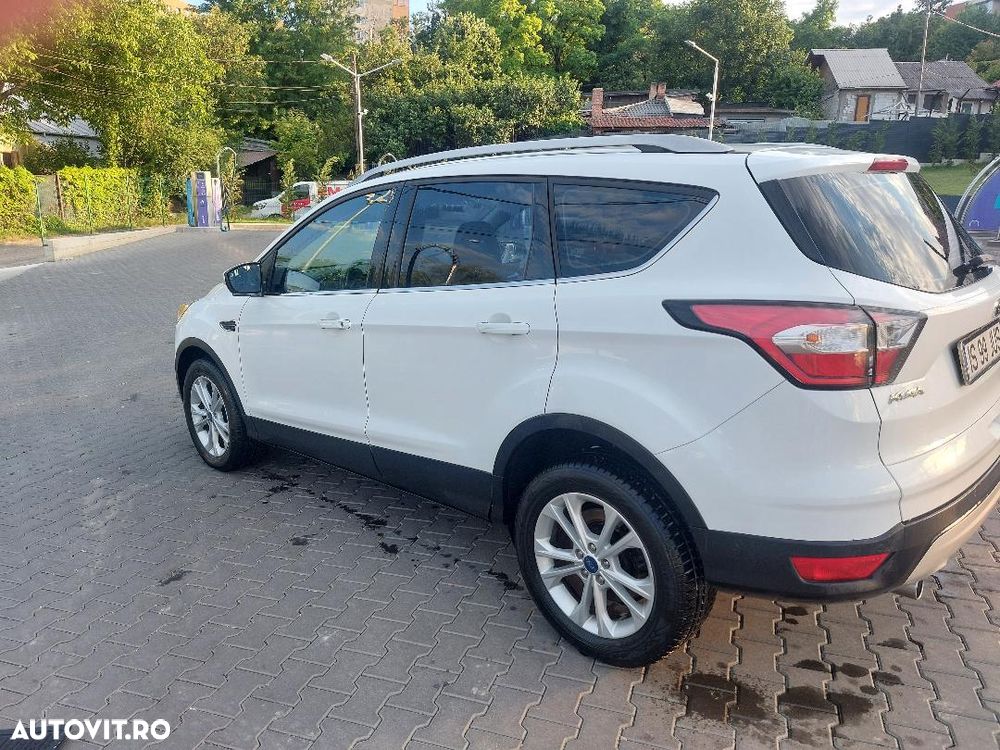 Ford Kuga - 7