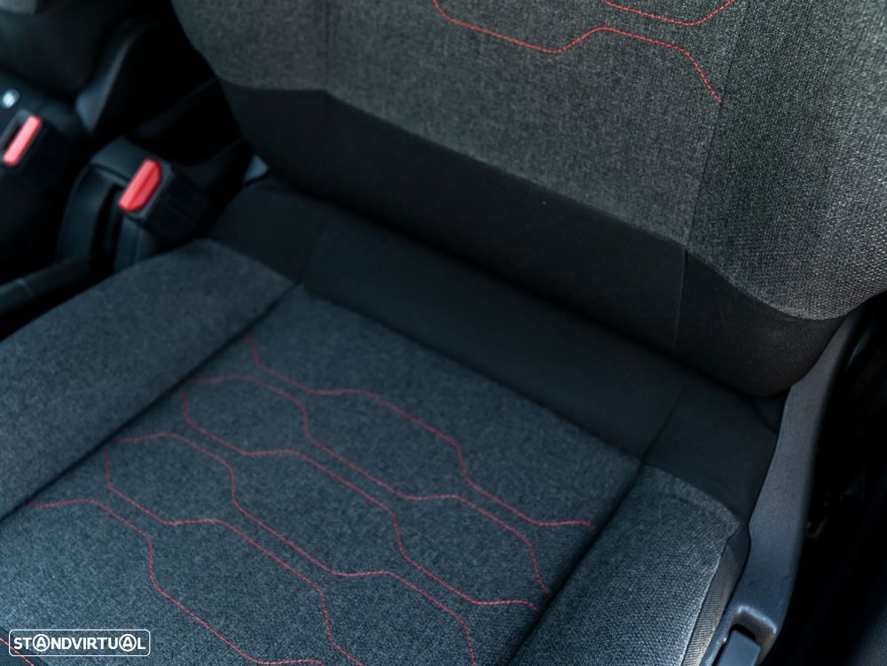 Citroën C3 1.2 PureTech Shine - 15