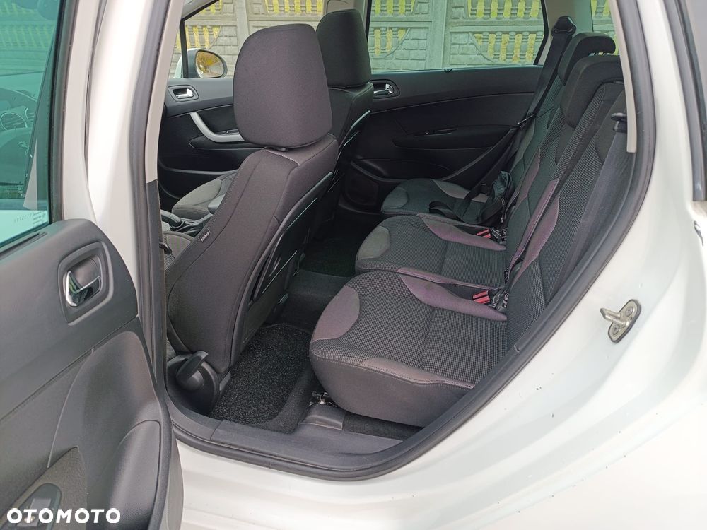 Peugeot 308 - 9