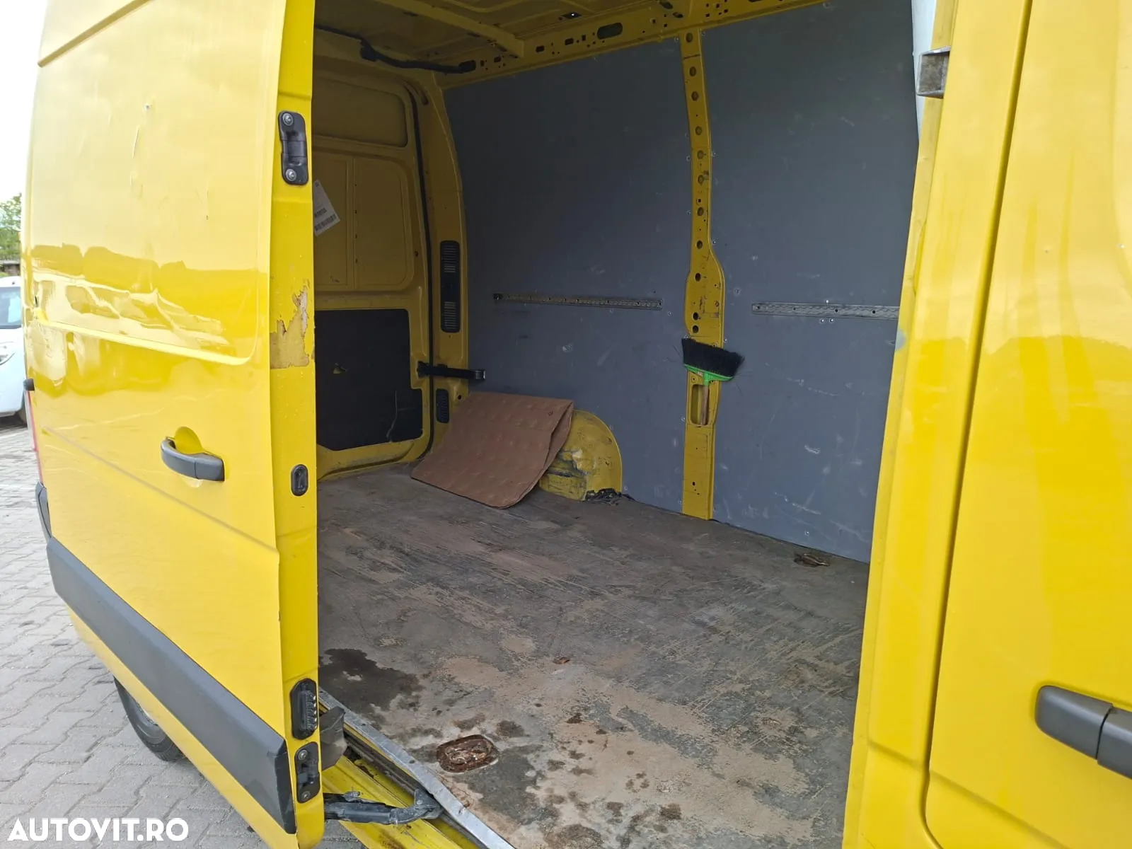 Opel Movano - 13