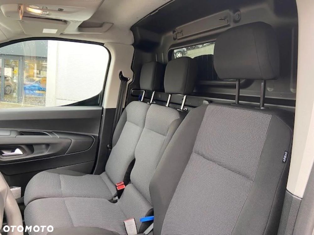 Opel Combo Van  L2 131KM - 9