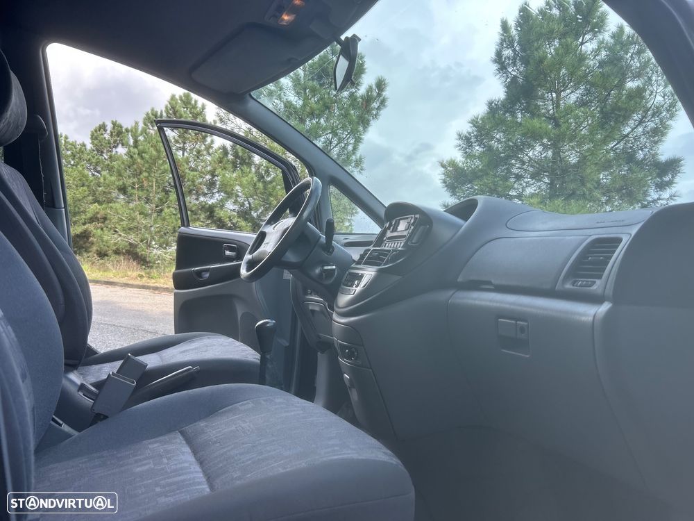 Toyota Previa 2.0 D4D Pack - 7