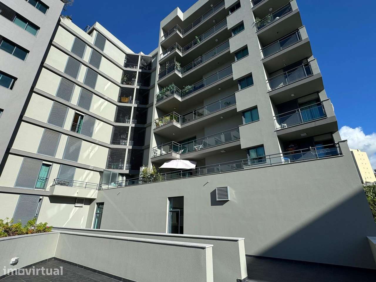 Apartamento T3+1 em Condomínio Privado com Piscina e Ginásio - Grande imagem: 2/29