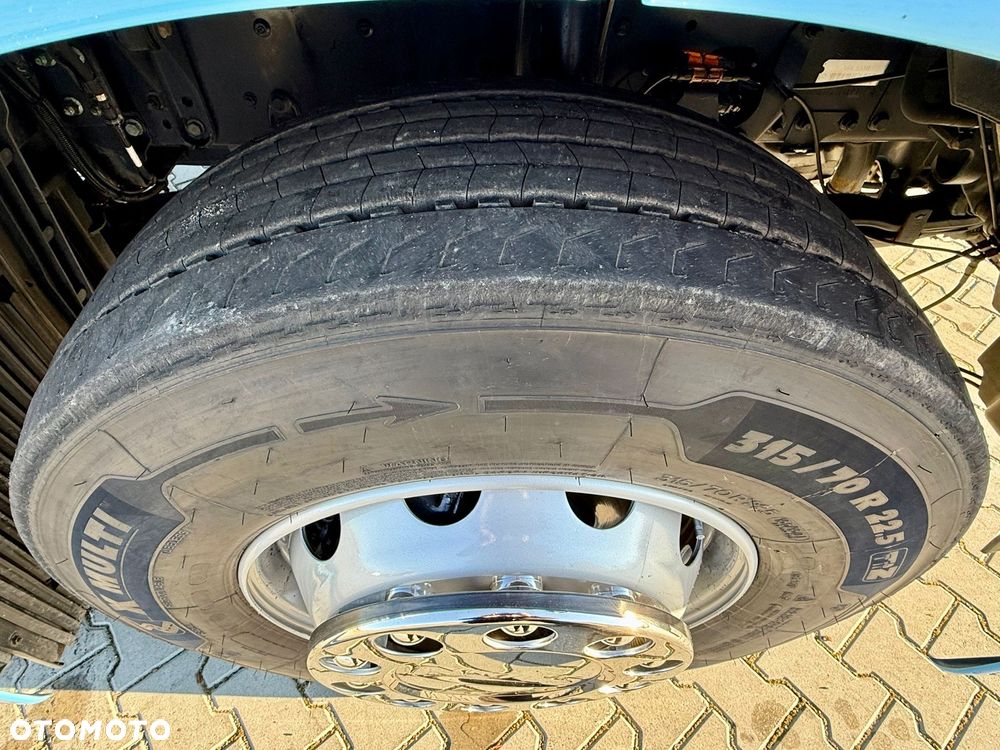 MAN TGX 26.420 / FIRANKA / WINDA / 23 EUROPALETY / 6x2 / AUTOMAT / EURO 6 / OŚ PODNOSZONA / DUŻA KABINA / 2019 ROK - 22