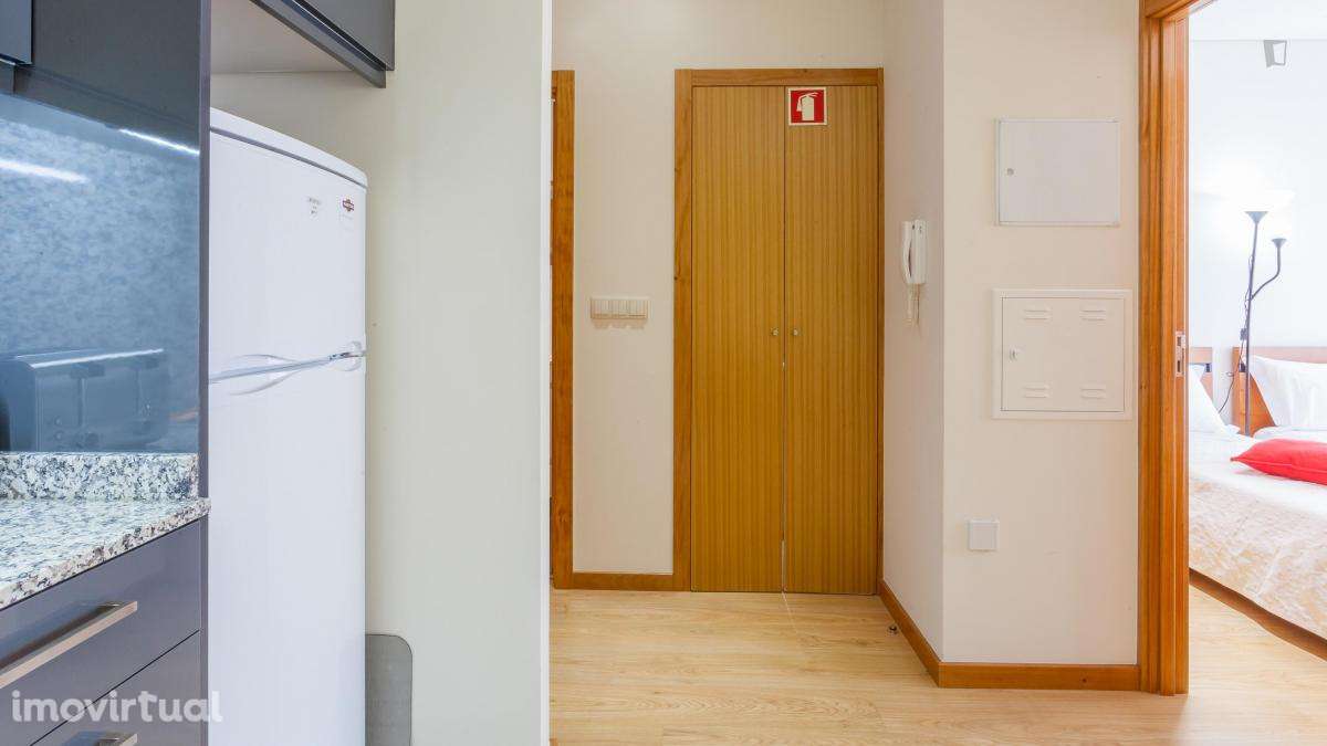 Casa com 1 quartos - localizado em Santo Ildefonso Porto - Grande imagem: 4/30