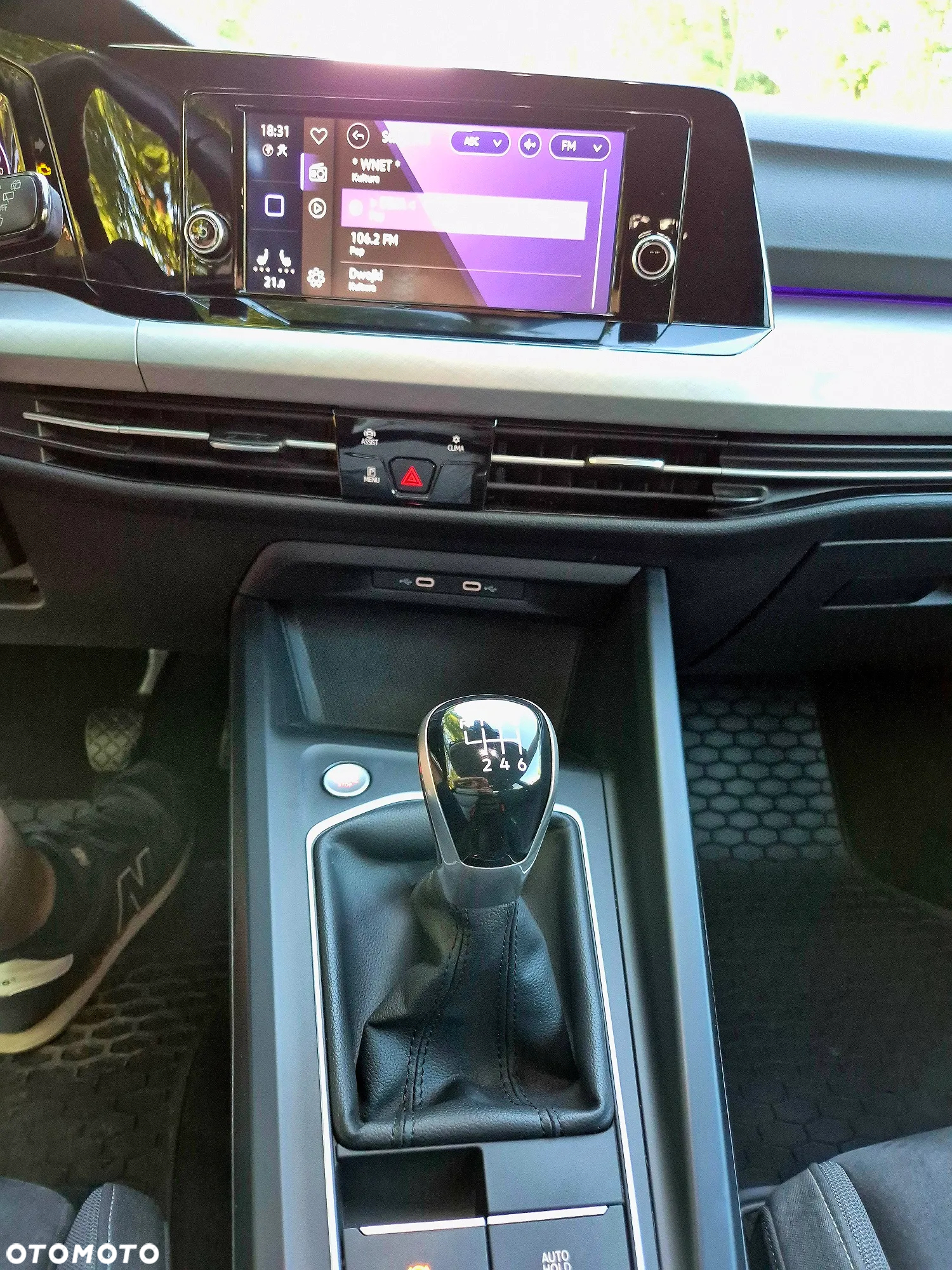 Volkswagen Golf VIII 1.5 TSI EVO Life - 12