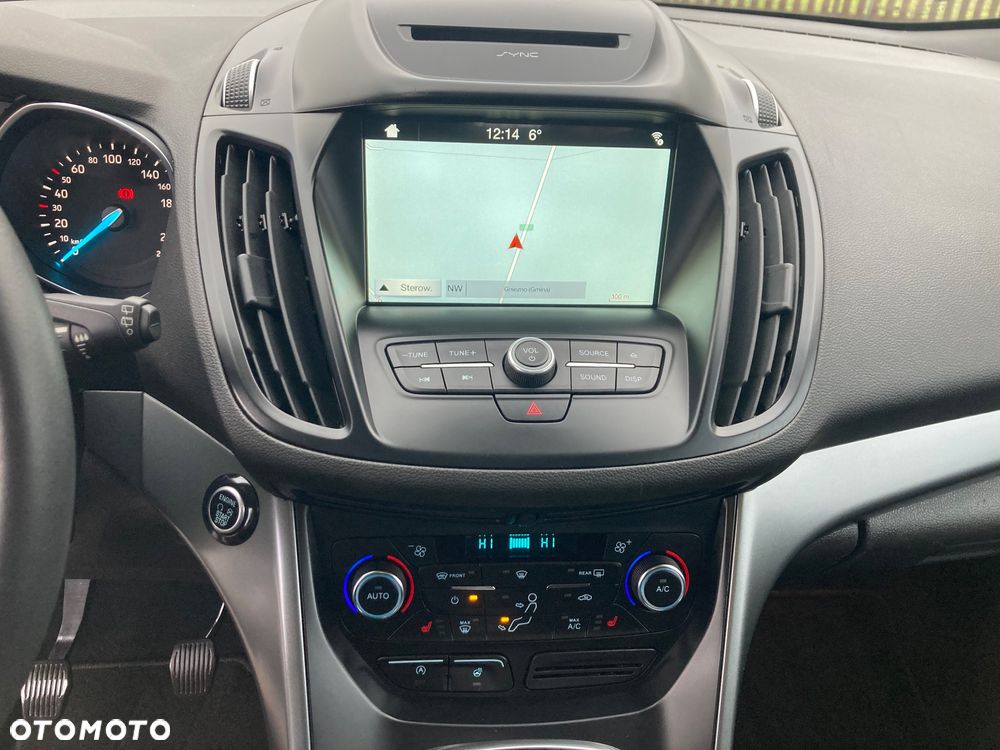 Ford Kuga 2.0 TDCi 4x2 Titanium - 16