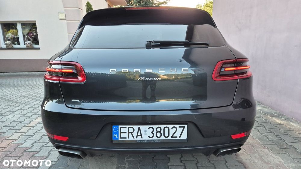 Porsche Macan - 3
