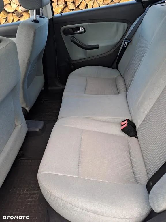 Seat Ibiza 1.4 16V Fresc - 10