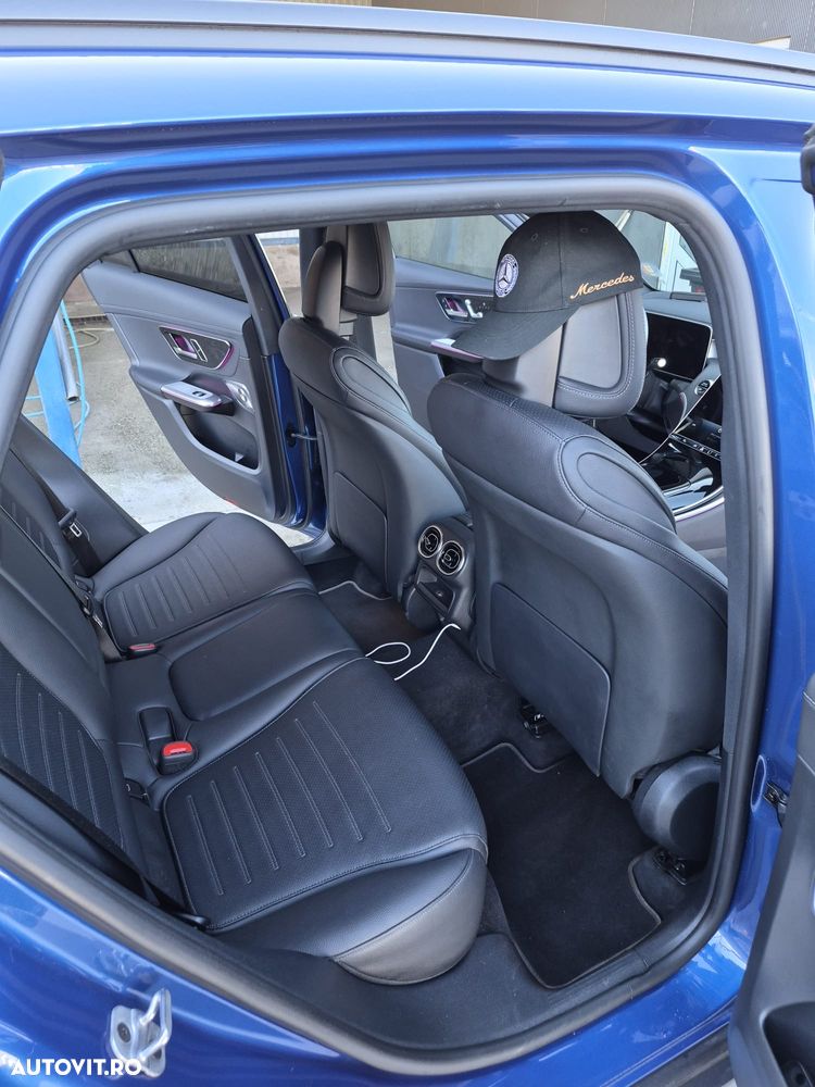 Mercedes-Benz GLC - 21