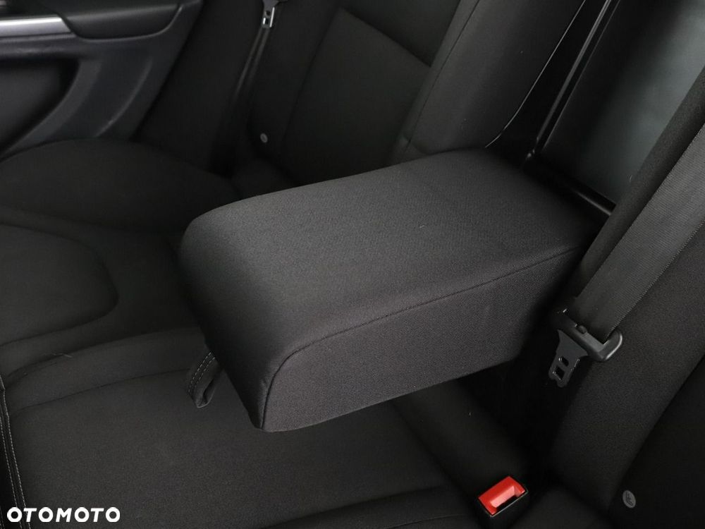 Volvo S60 D4 Kinetic - 33