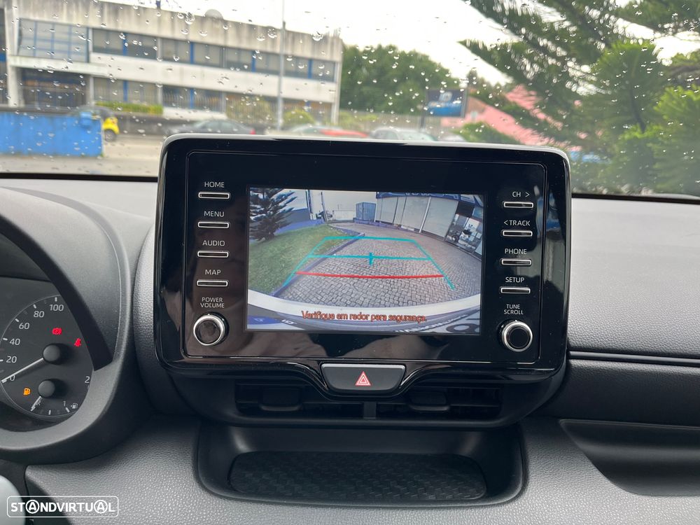 Toyota Yaris 1.0 VVT-i Comfort - 45