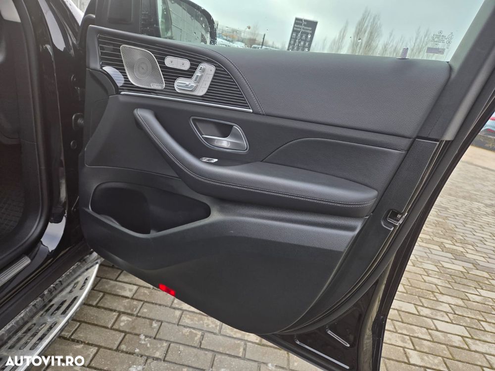 Mercedes-Benz GLS - 39