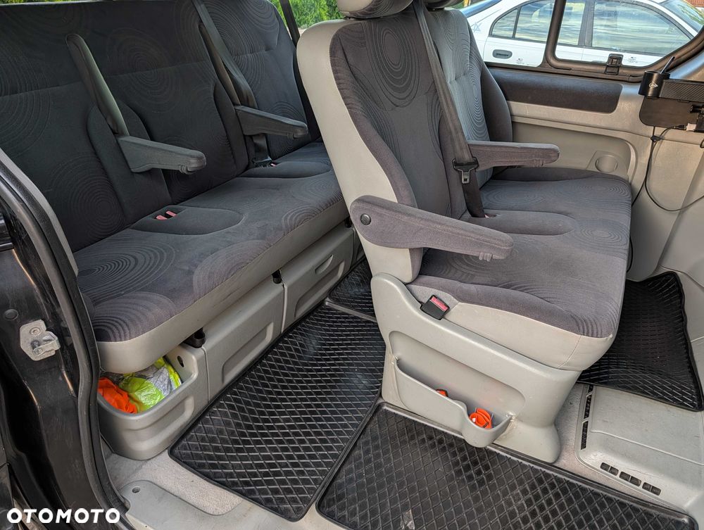 Renault Trafic - 8