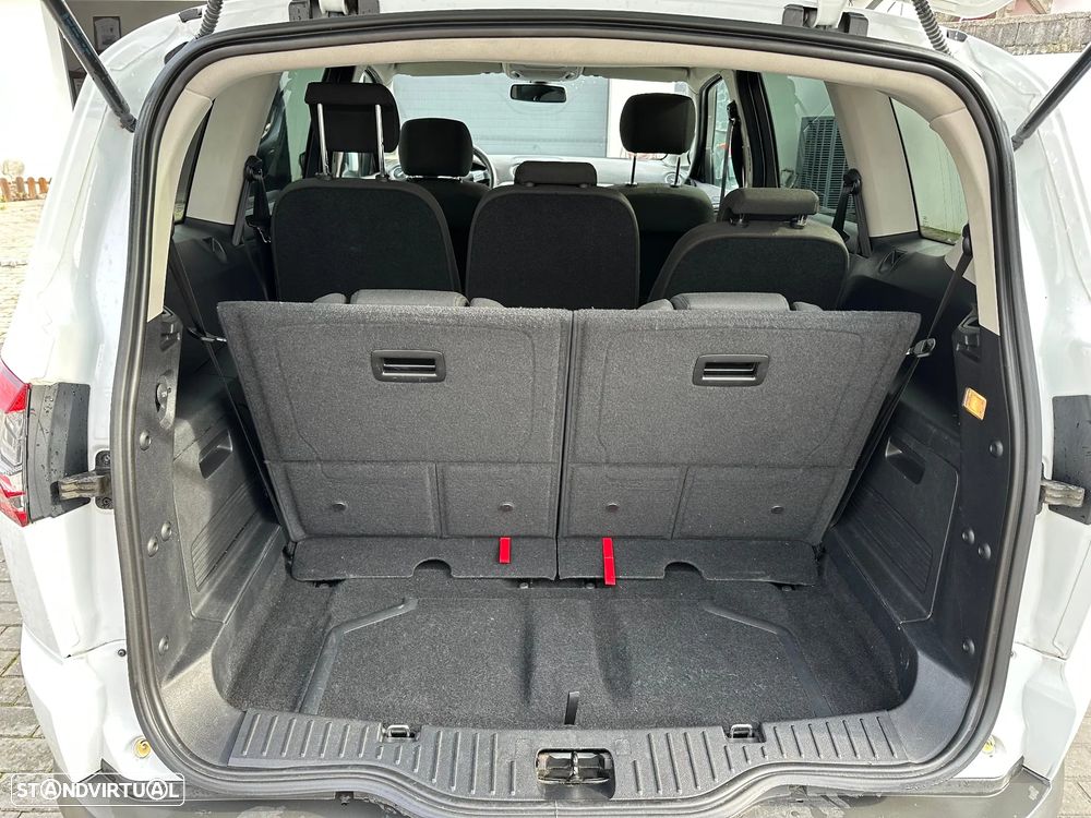 Ford S-Max 2.0 TDCi DPF Trend - 14