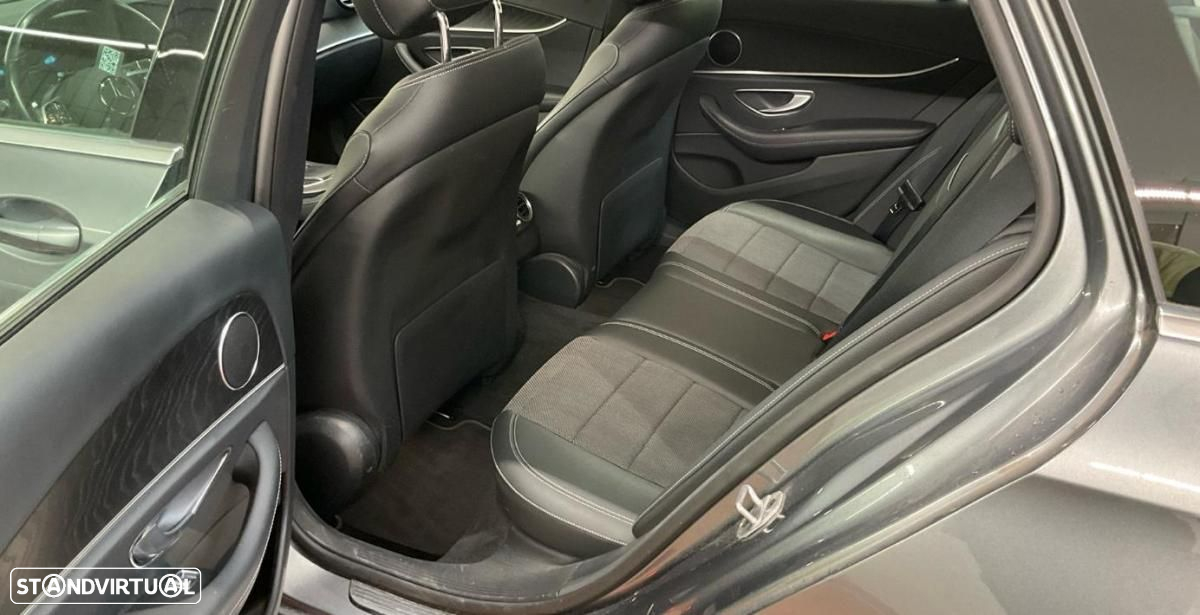 Mercedes-Benz E 300 de Avantgarde 4Matic - 7