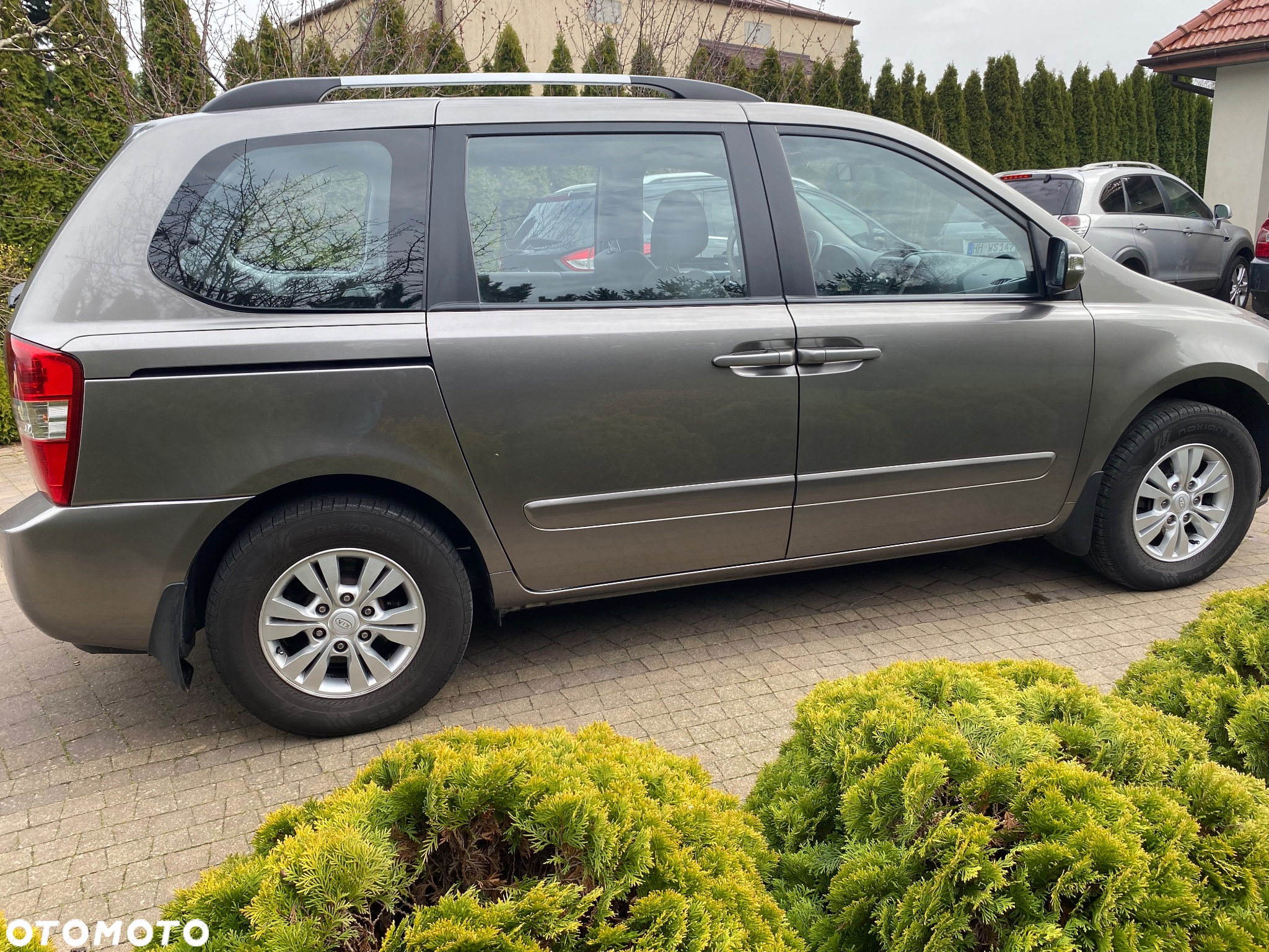 Kia Carnival 2.2 CRDi Voyage - 2